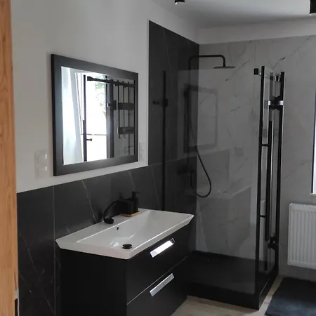 アパート Ola シクラルスカ・ポレンバ