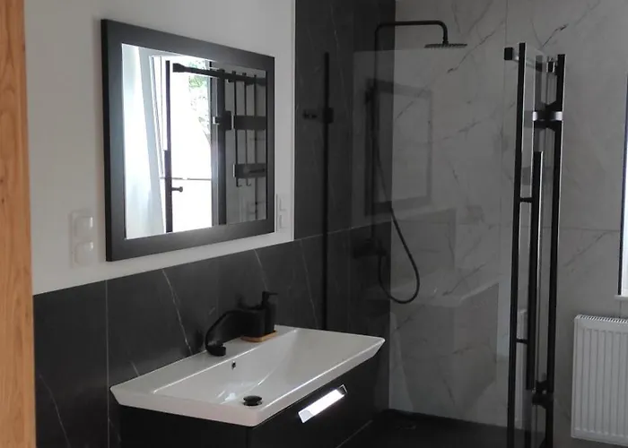 アパート Ola シクラルスカ・ポレンバ